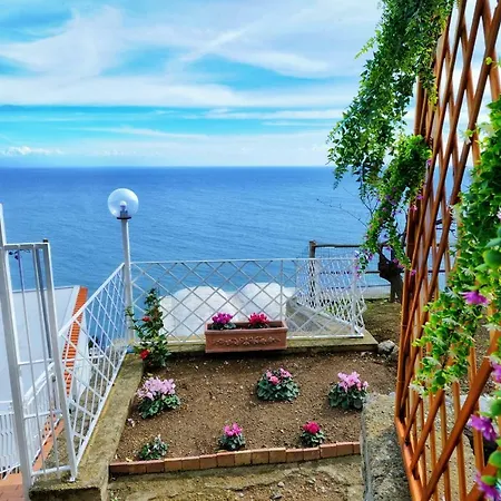 Chez Amelie Holiday home