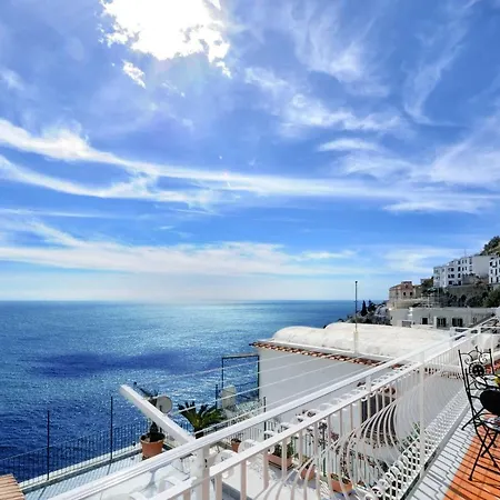 בית נופש Chez Amelie *